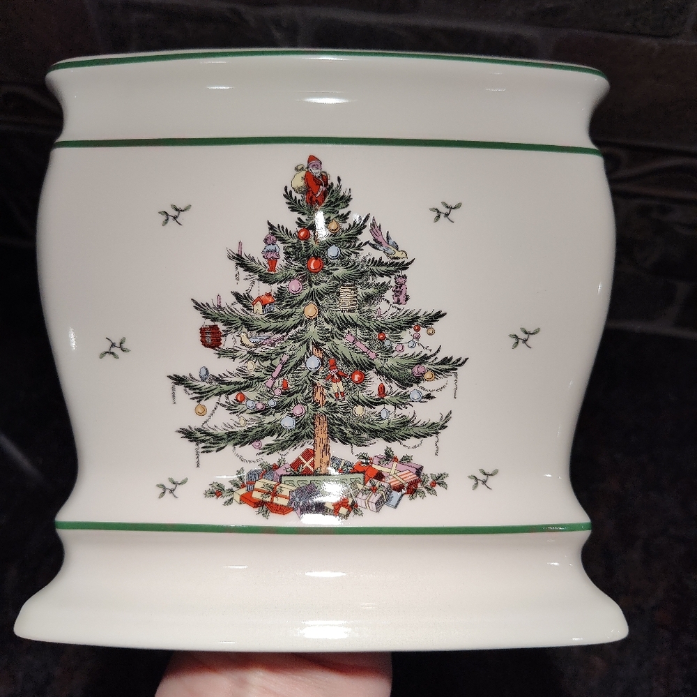 Spode Christmas Tree Tissue Box Cover-white Ceramic with Green Trim